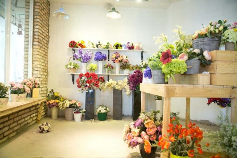 7 Interior Design Ideas for Flower Shop 2022 C Plus Design